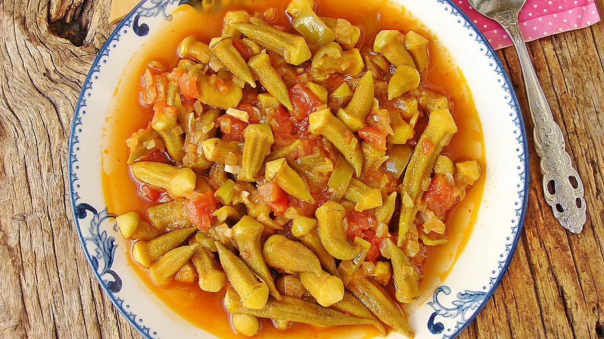 Bamya yemeği