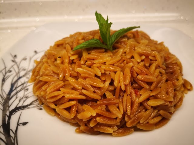 Arpa Şehirye Pilavı